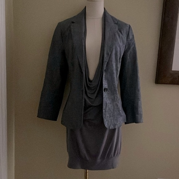 Linen summer blazer - Picture 2 of 5
